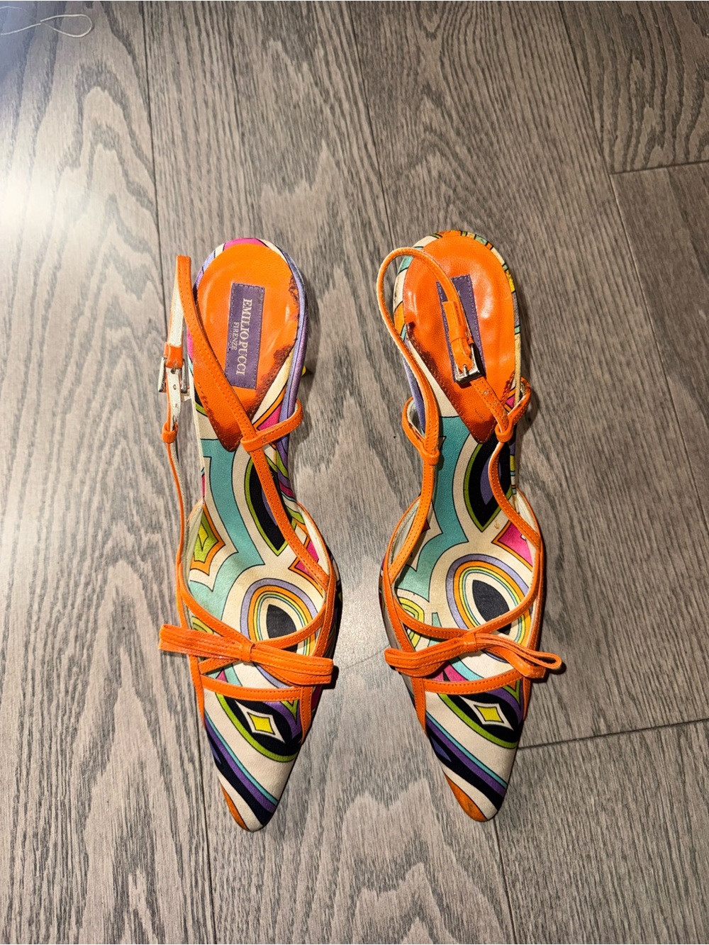 Vintage Emilio Pucci Orange Multicolor Pointed Toe Slingback Pumps